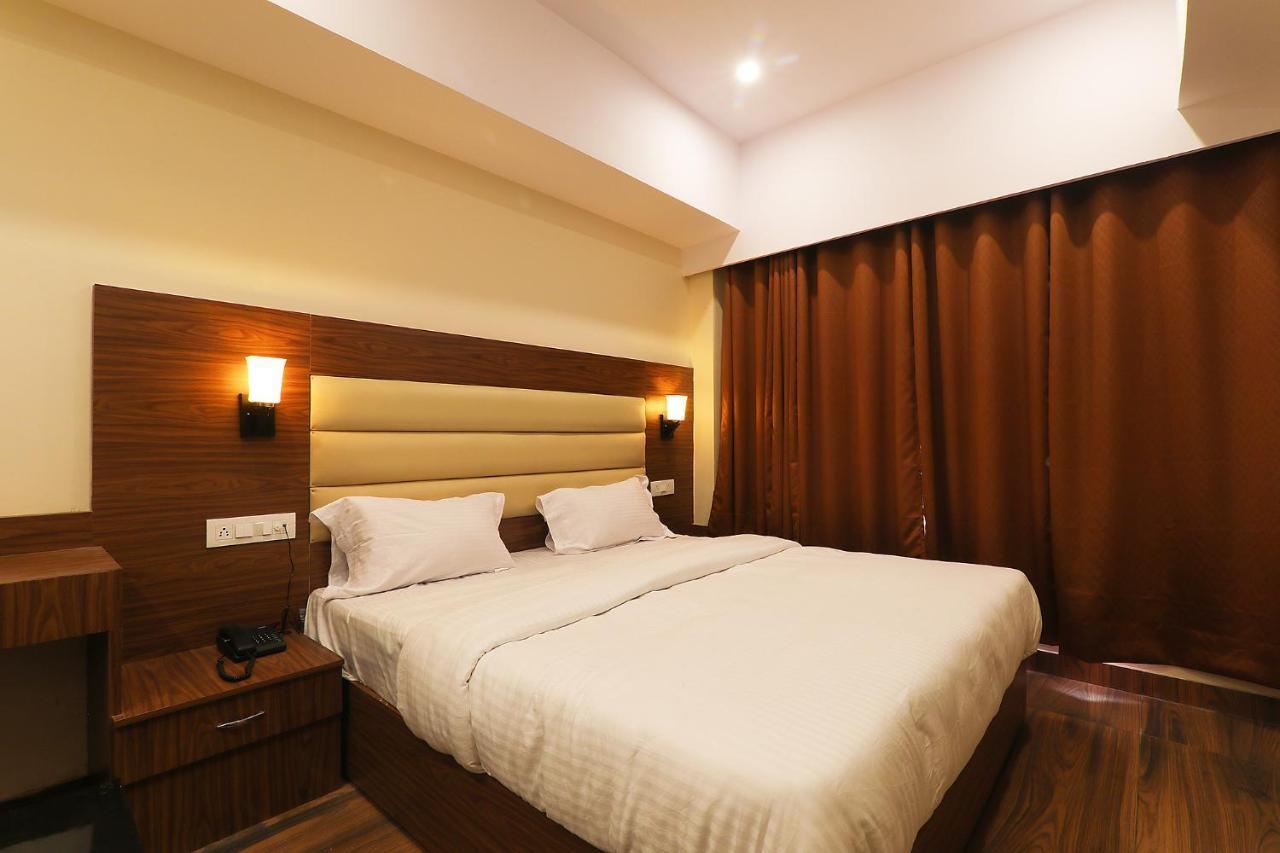 Fabhotel Blueark Lucknow Exterior photo