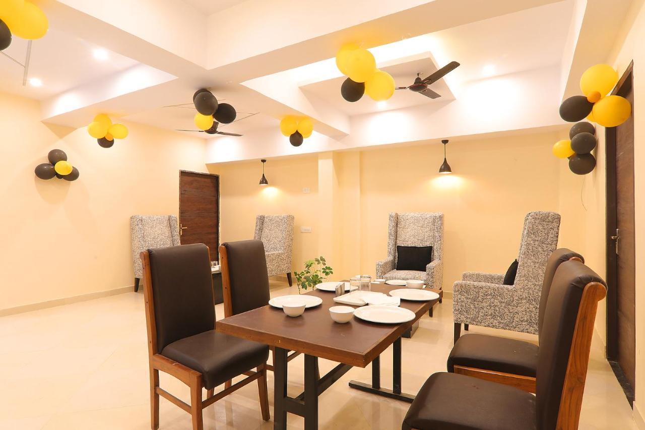 Fabhotel Blueark Lucknow Exterior photo