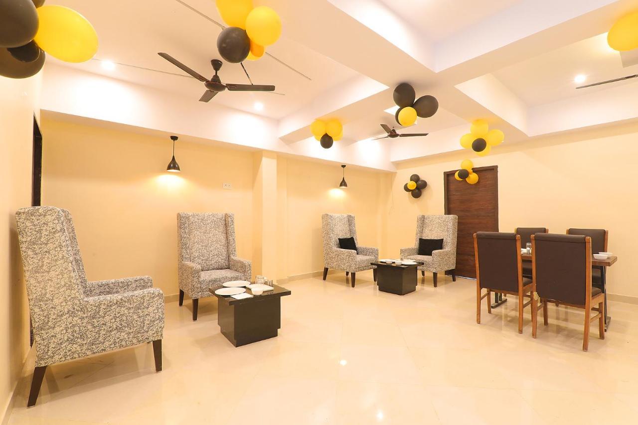 Fabhotel Blueark Lucknow Exterior photo